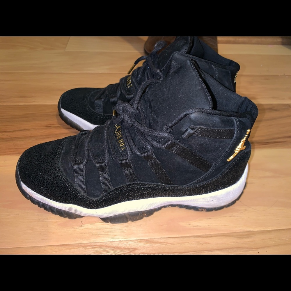Jordan 11s